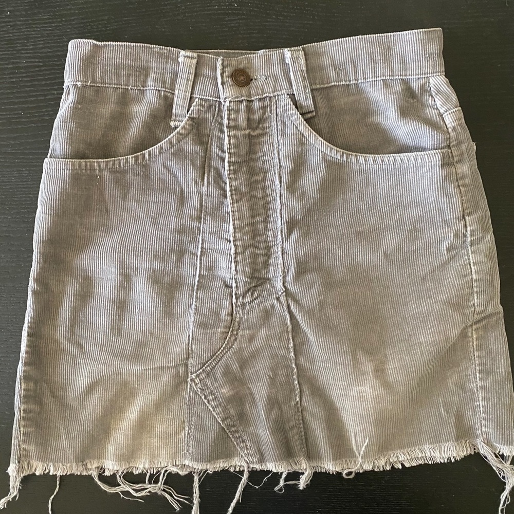 Grey Levi Corduroy Skirt 27”waist/14”length